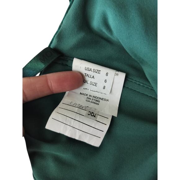 Morilee Women's Emerald Bridesmaids Sleeveless Velvet Maxi Dress Size 6 - Picture 15 of 16